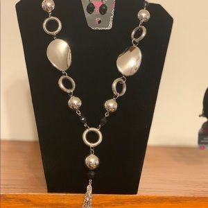 IN GOOD GLAZED BLACK NECKLACE